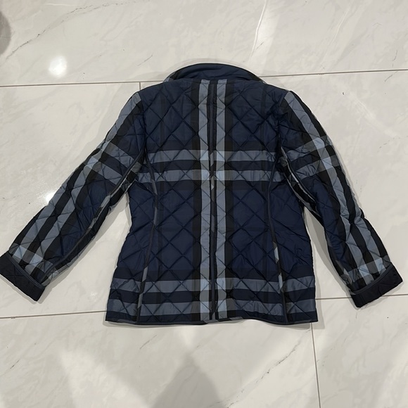 Womens Burberry Jacket - Picture 5 of 14